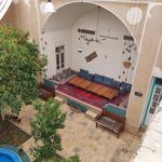 اقامتگاه بومگردی اوروزا یزد 