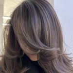 آرایشگاه زنانه مهتاب پیروزی