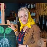 متخصص روانشناس، میترا رستمی