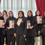 مرکز تخصصی مژه ورنگ ولایت نگین رحیمی