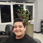 آرایشگاه نیاوردان مردانه (عارف جلائیان)