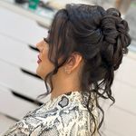 زیبایی بانوی گریمور در لنگرود - bia2aroosi.com
