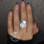 خدمات کاشت و ترمیم ناخن هدیه