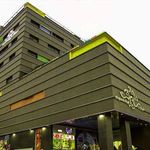 مرکز خرید و شهر کودک شاپرک (مجتمع تجاری شاپرک)