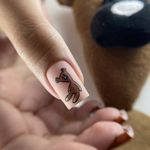 سالن کاشت ناخن فرزان