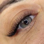 مرکز اکستنشن مژه رومینا (20 درصد تخفیف)