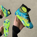 تولید و پخش عمده کفش و لوازم ورزشی شریفی