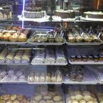 شیرینی سرای شاهین طوس