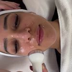 خدمات پاکسازی پوست صورت و سروماساژ آیلنا