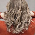 ندا پرهیزی بهترین مرکز رنگ و لایت مو در شیراز