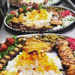 کافه و سفره خانه نارونی