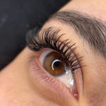 خدمات اکستنشن مژه