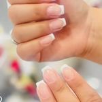 خدمات کاشت ناخن سارنیز 50درصد تخفیف عید