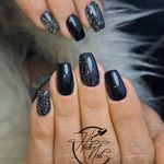 خدمات کاشت و ترمیم ناخن هدیه