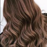 سالن زیبایی پریسا گوماتا