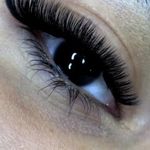 اکستنشن و‌ کاشت مژه آرزو