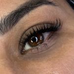 خدمات تخصصی مژه و ابرو