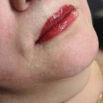 سالن آرایش و زیبایی رویا