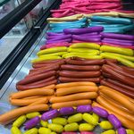 سوسیس و کالباس دست ساز ماه تی تی