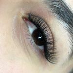 اکستنشن و لیفت مژه مَری استایلشر