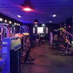 باشگاه بدنسازی رادین