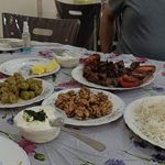 رستوران ترنگ طلایی