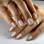 آرایشگاه زنانه عاطی بیوتی(آفر ناخن ورنگ)