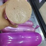 سوسیس و کالباس دست ساز ماه تی تی