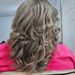 سالن زیبایی فاطمه هادیان