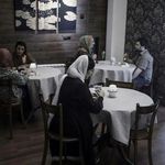 کافه آرمادیلو (فرهاد)