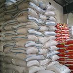 خواربار فروشی بحق