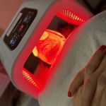 مرکزتخصصی فیشال وپاکسازی پوست آزیتا نوری