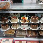 شیرینی لادن طلایی