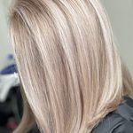 سالن زیبایی لاویسا