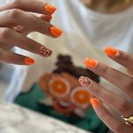 سالن زیبایی لاویسا