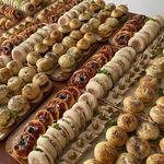 فینگرفود و تم تولد رز