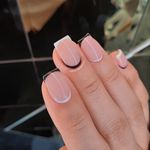 مرکزتخصصی کاشت ناخن و اکستنشن مژه رامونا