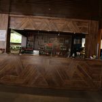 هتل بزرگ استقلال