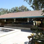 هتل بزرگ استقلال