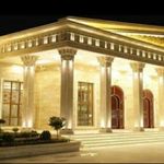 تالار قصر مجلل طلایی