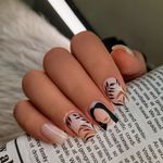 مرکزتخصصی کاشت ناخن و اکستنشن مژه رامونا