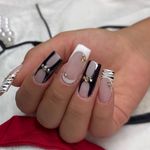 خدمات تخصصی کاشت ناخن سپیده طالبی