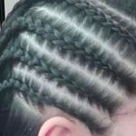آرایشگاه زنانه (سعیده شریفی)