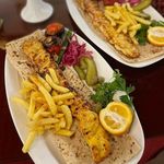 بیرون بر برگ سبز