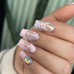 سالن زیبایی و آرایشگاه زنانه ریوا