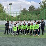 مدرسه فوتبال دختران فرزانگان  اصفهان