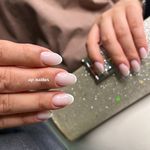 خدمات تخصصی کاشت و طراحی ناخن