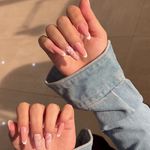 خدمات و آموزش تخصصی ناخن مشفقی