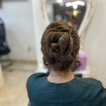 سالن زیبایی و آکادمی تخصصی منیر راد