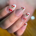 خدمات تخصصی ناخن‌روژین
